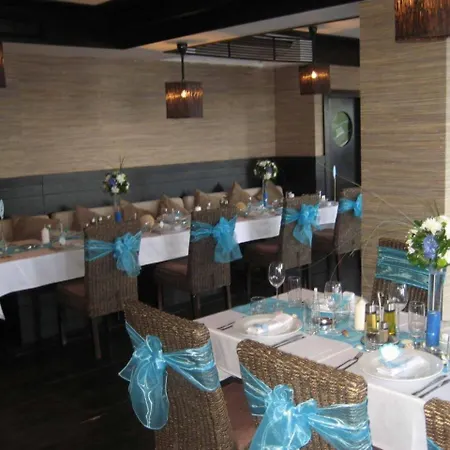 Ofir Aparthotel 3*